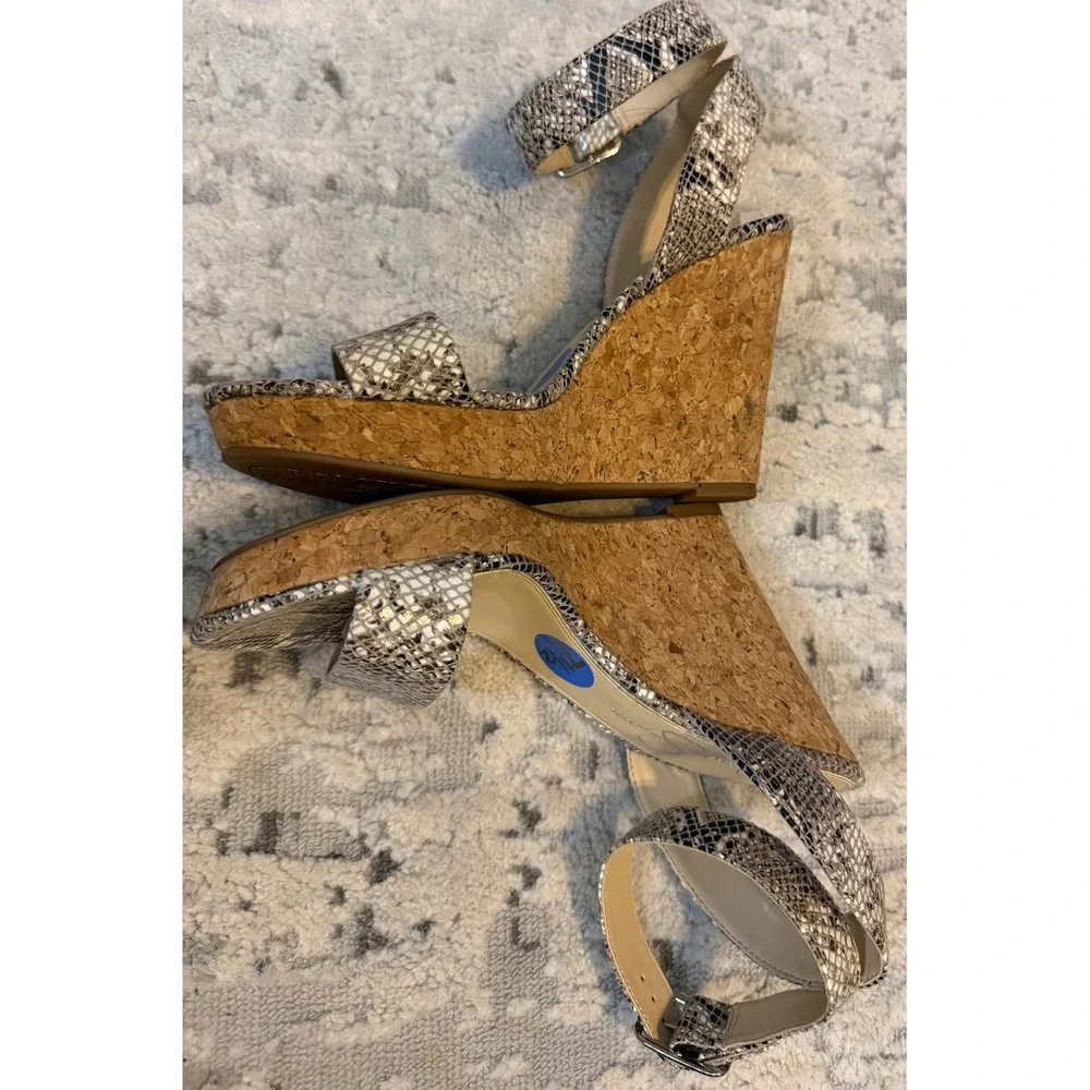 Jessica Simpson Snakeskin Cork Wedge Sandals Grey Black Ankle Strap‎ Size 7.5M